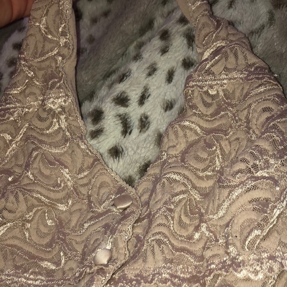 Cute tank top - Picture 2 of 3